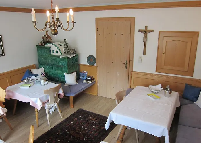 Gaestehaus Valentina Pensión Mayrhofen